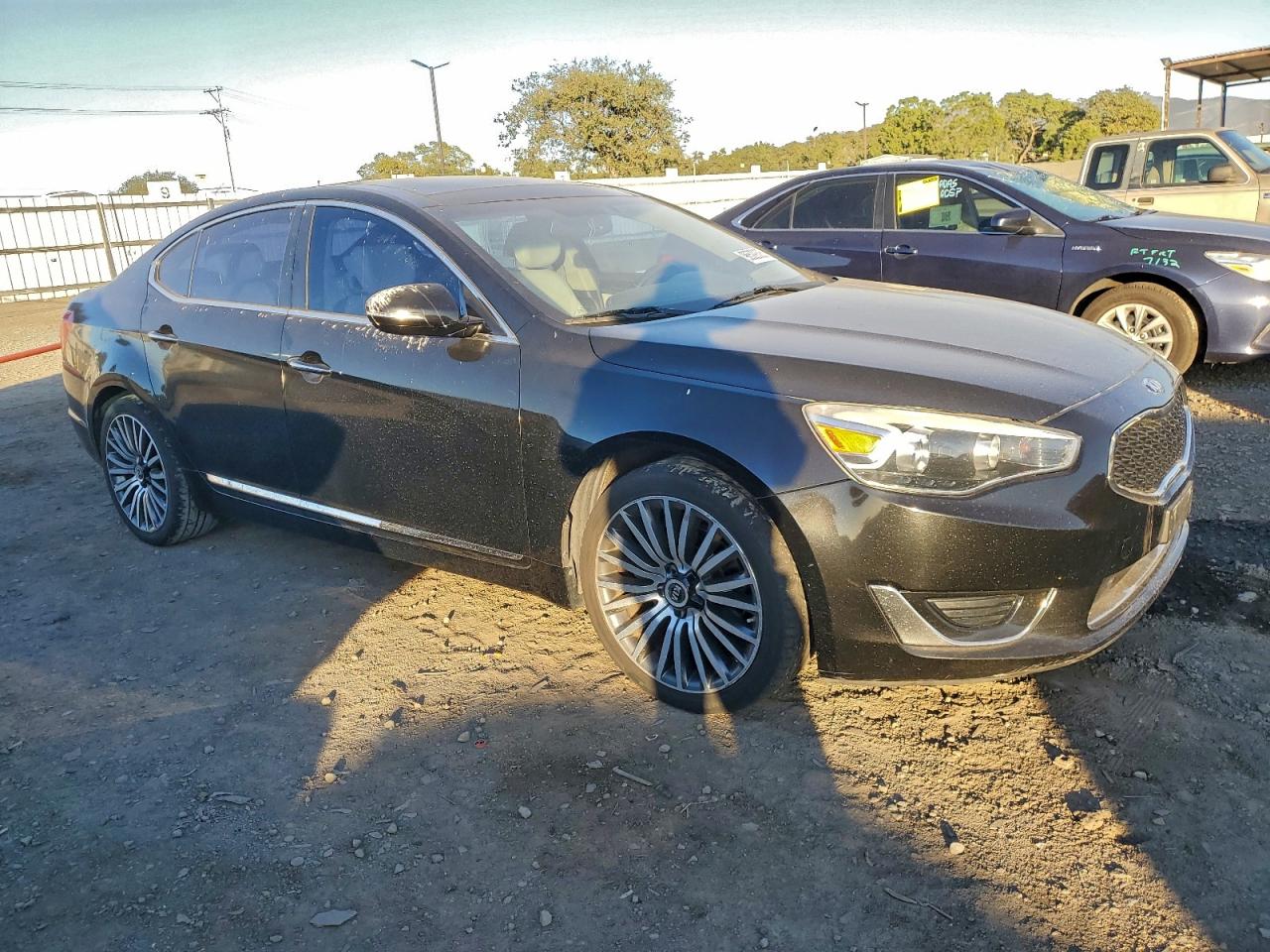 2015 KIA CADENZA PREMIUM photo 4