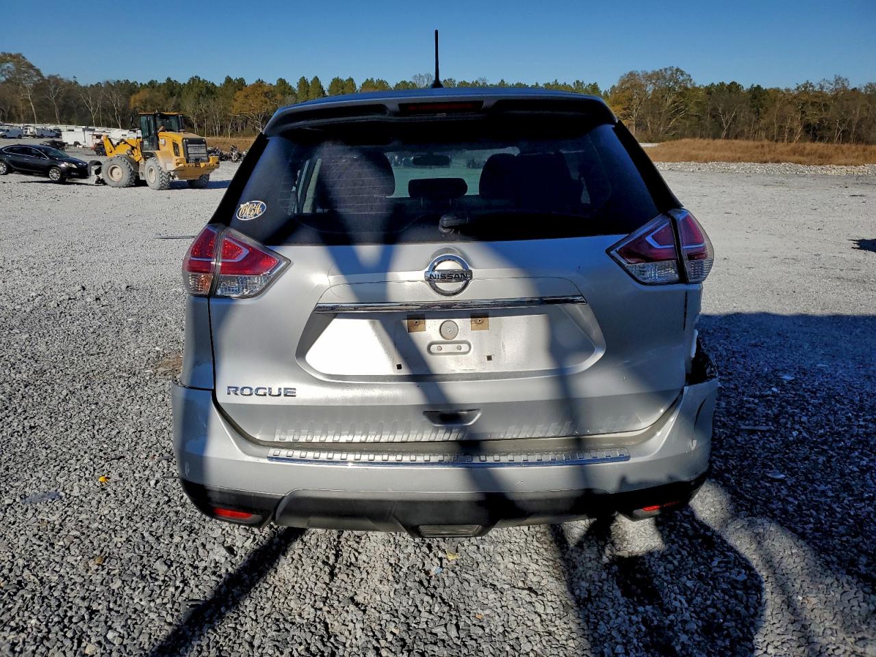 2016 NISSAN ROGUE S photo 6