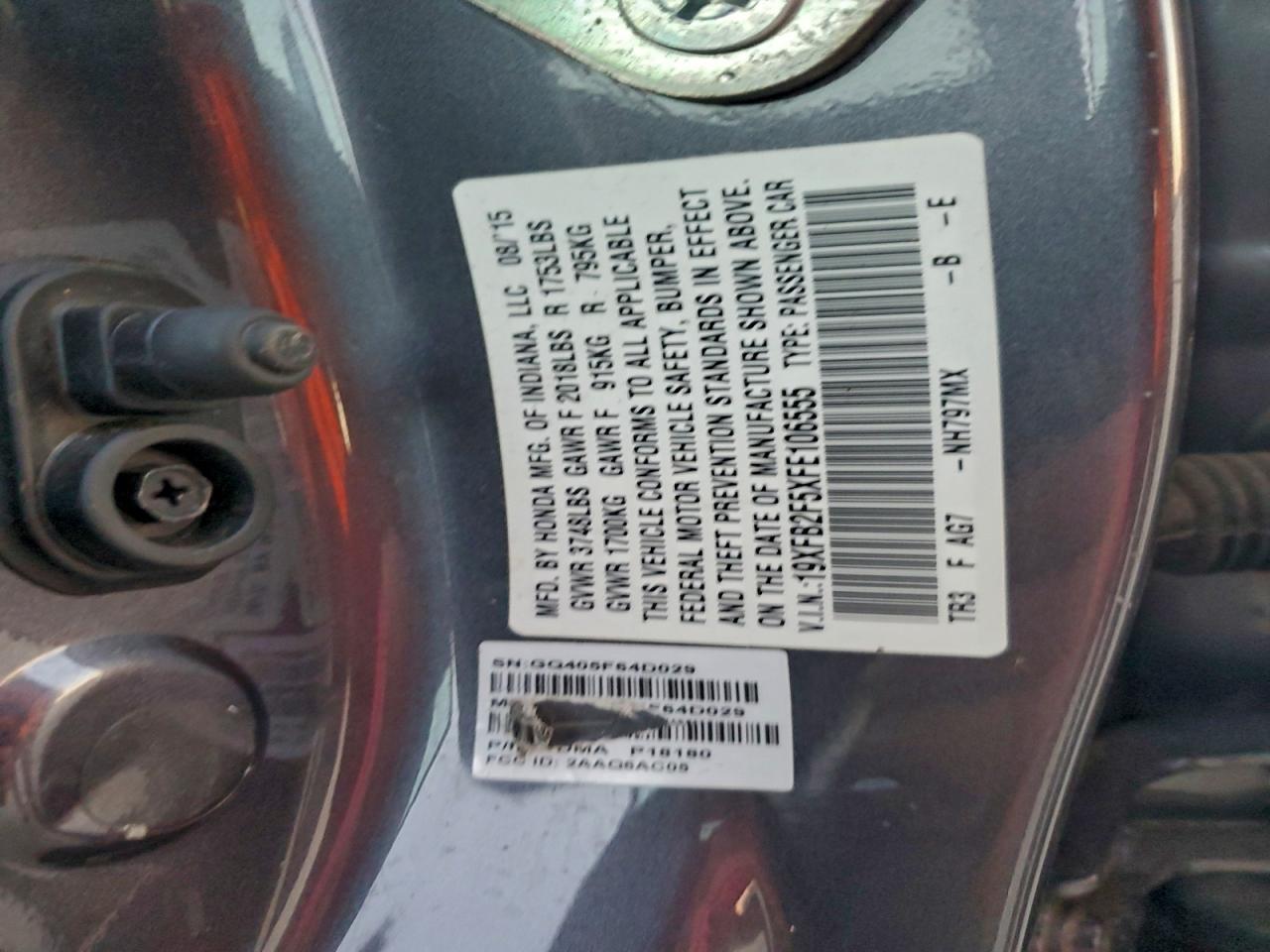 2015 HONDA CIVIC LX photo 13