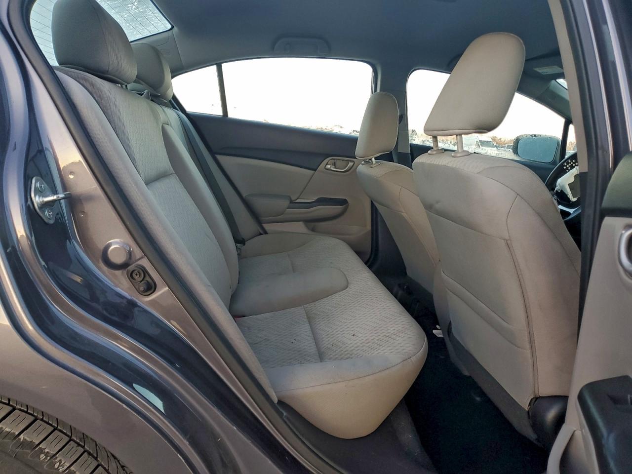 2015 HONDA CIVIC LX photo 10