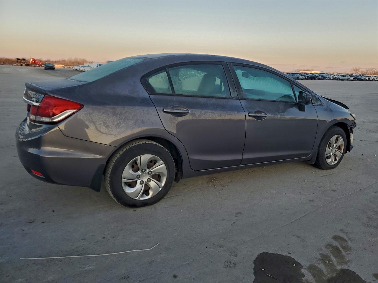 2015 HONDA CIVIC LX photo 3
