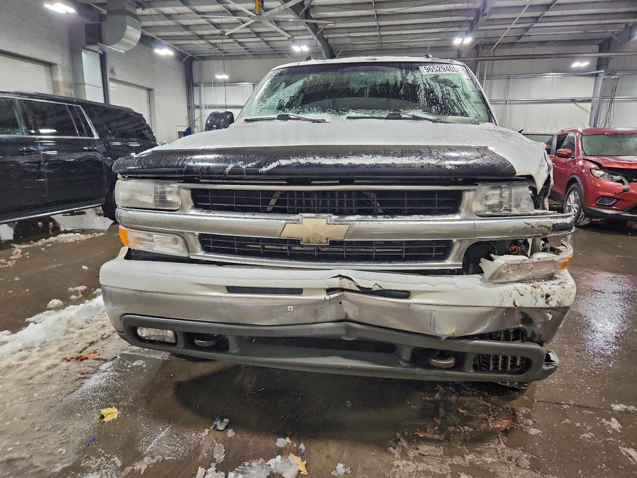 2005 CHEVROLET SUBURBAN K2500 photo 5