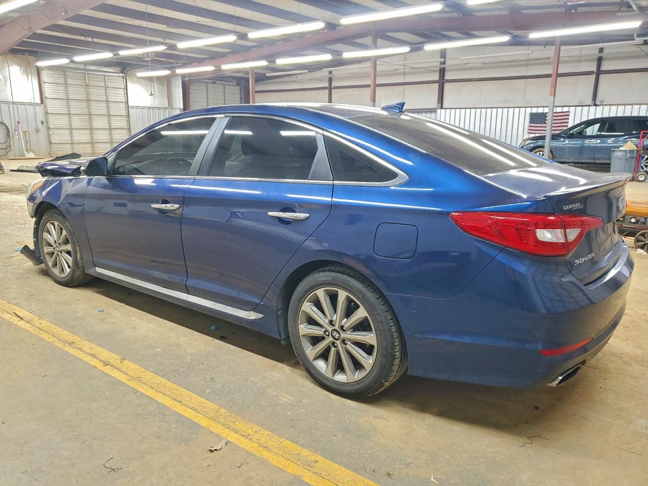 2017 HYUNDAI SONATA SPORT photo 2