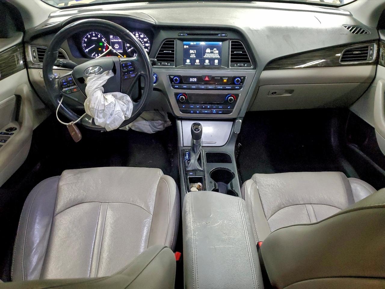 2017 HYUNDAI SONATA SPORT photo 8