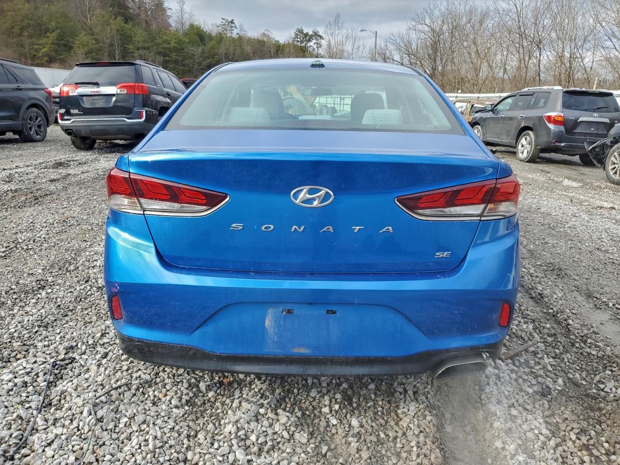 2018 HYUNDAI SONATA SE photo 6