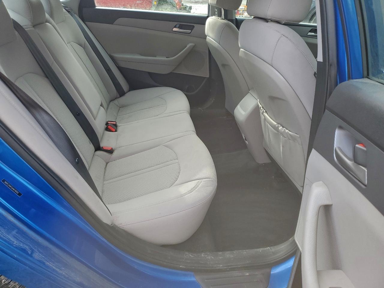 2018 HYUNDAI SONATA SE photo 10