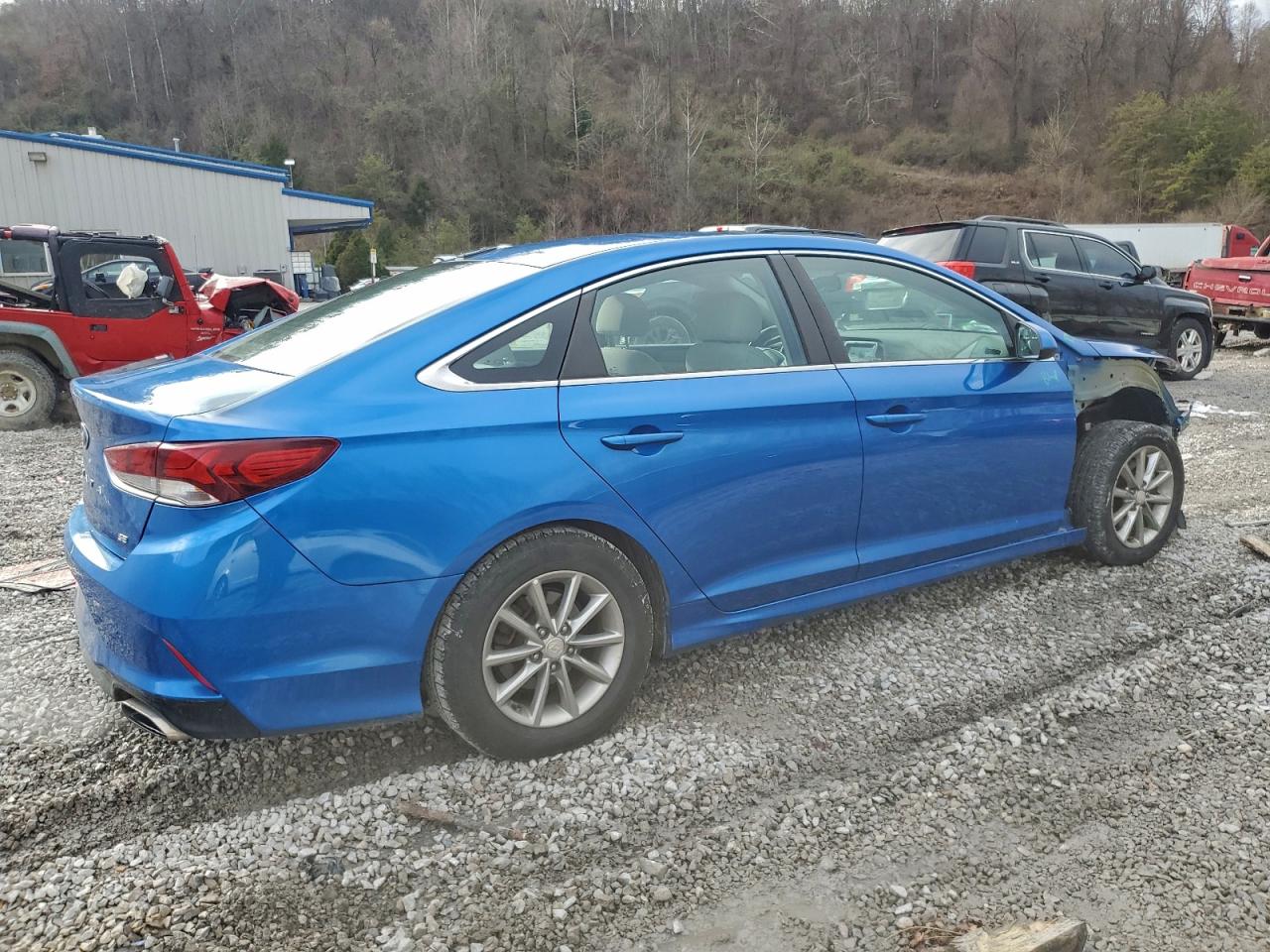 2018 HYUNDAI SONATA SE photo 3