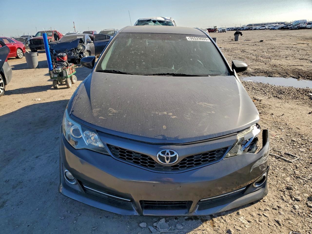 2013 TOYOTA CAMRY L photo 5