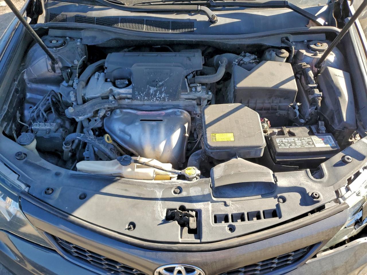 2013 TOYOTA CAMRY L photo 11