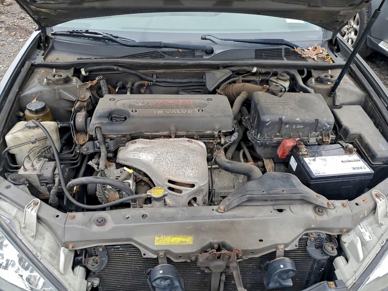 2003 TOYOTA CAMRY photo 11