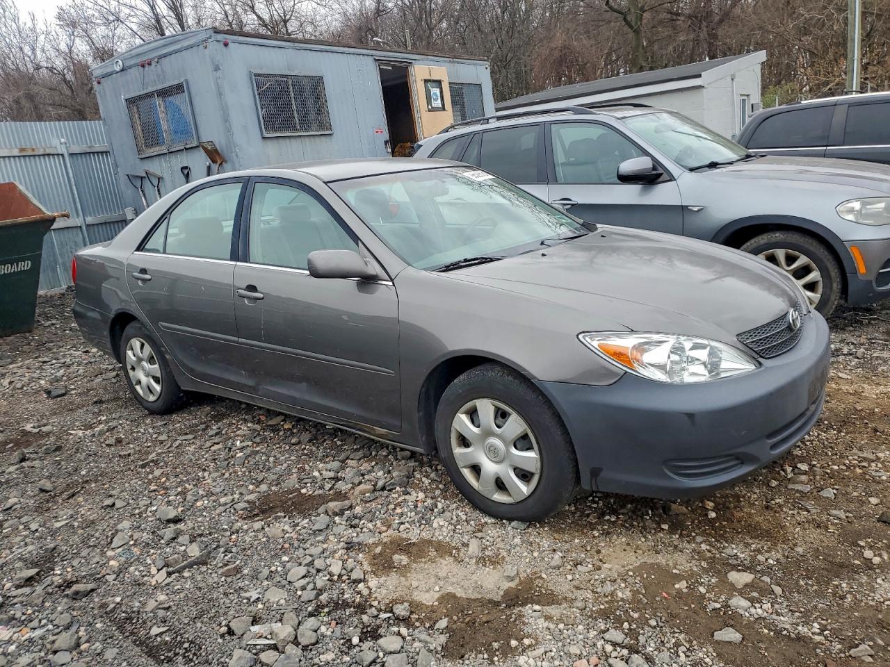 2003 TOYOTA CAMRY photo 4