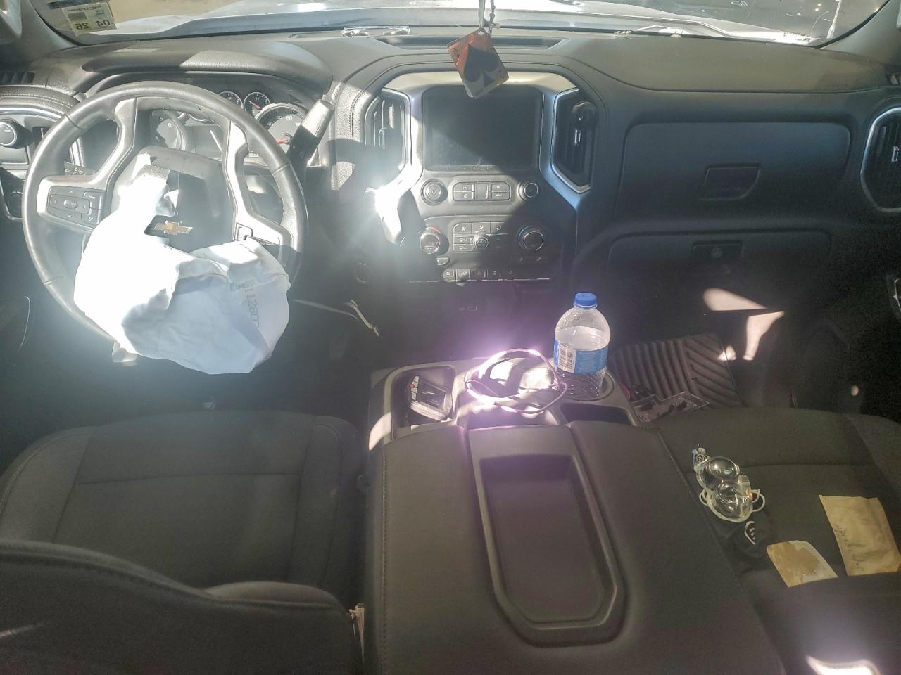 2021 CHEVROLET SILVERADO C1500 LT photo 8