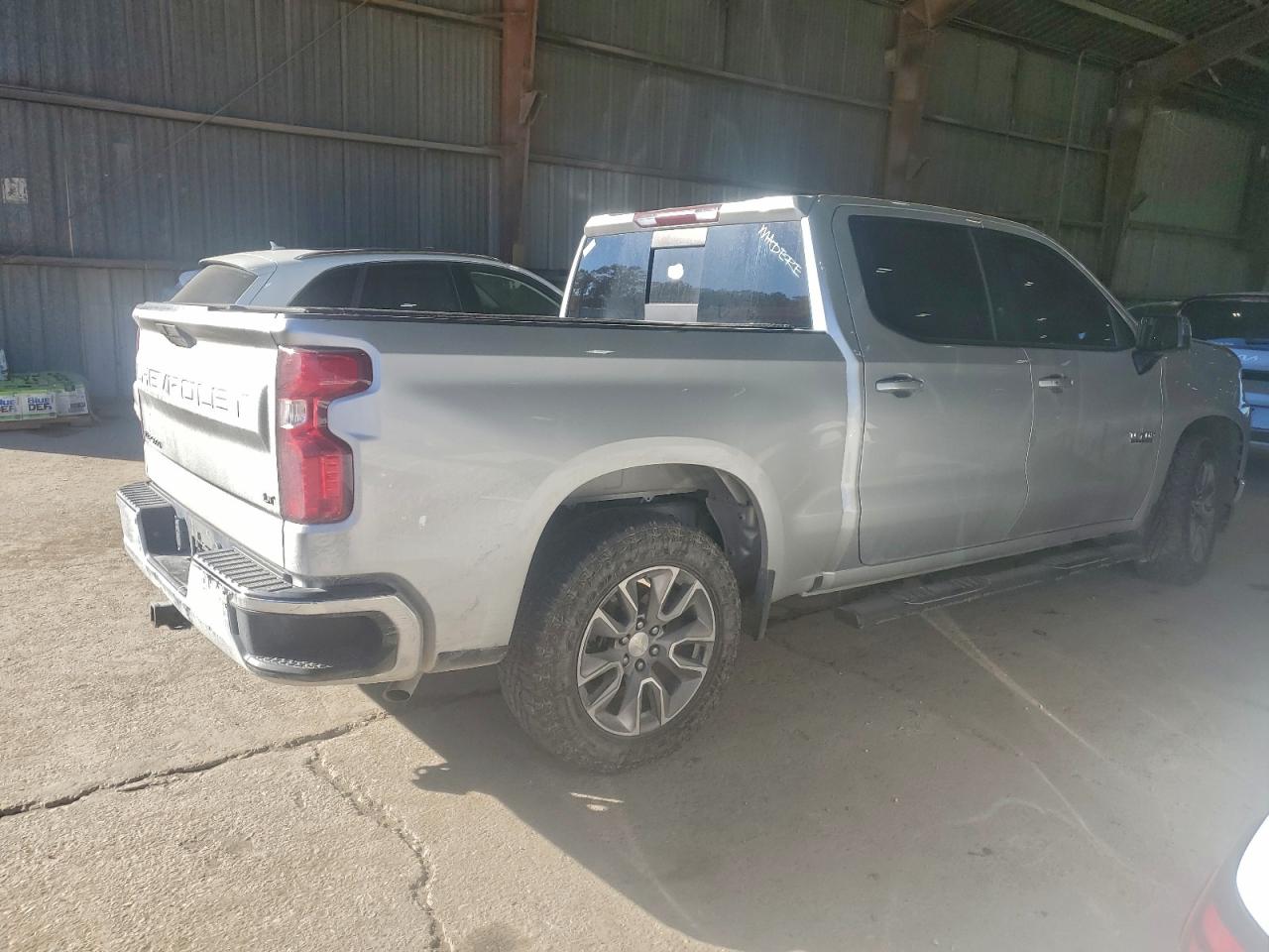 2021 CHEVROLET SILVERADO C1500 LT photo 3