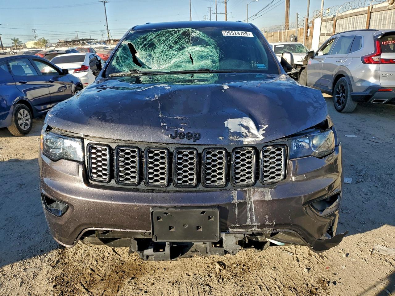 2019 JEEP GRAND CHEROKEE LAREDO photo 5