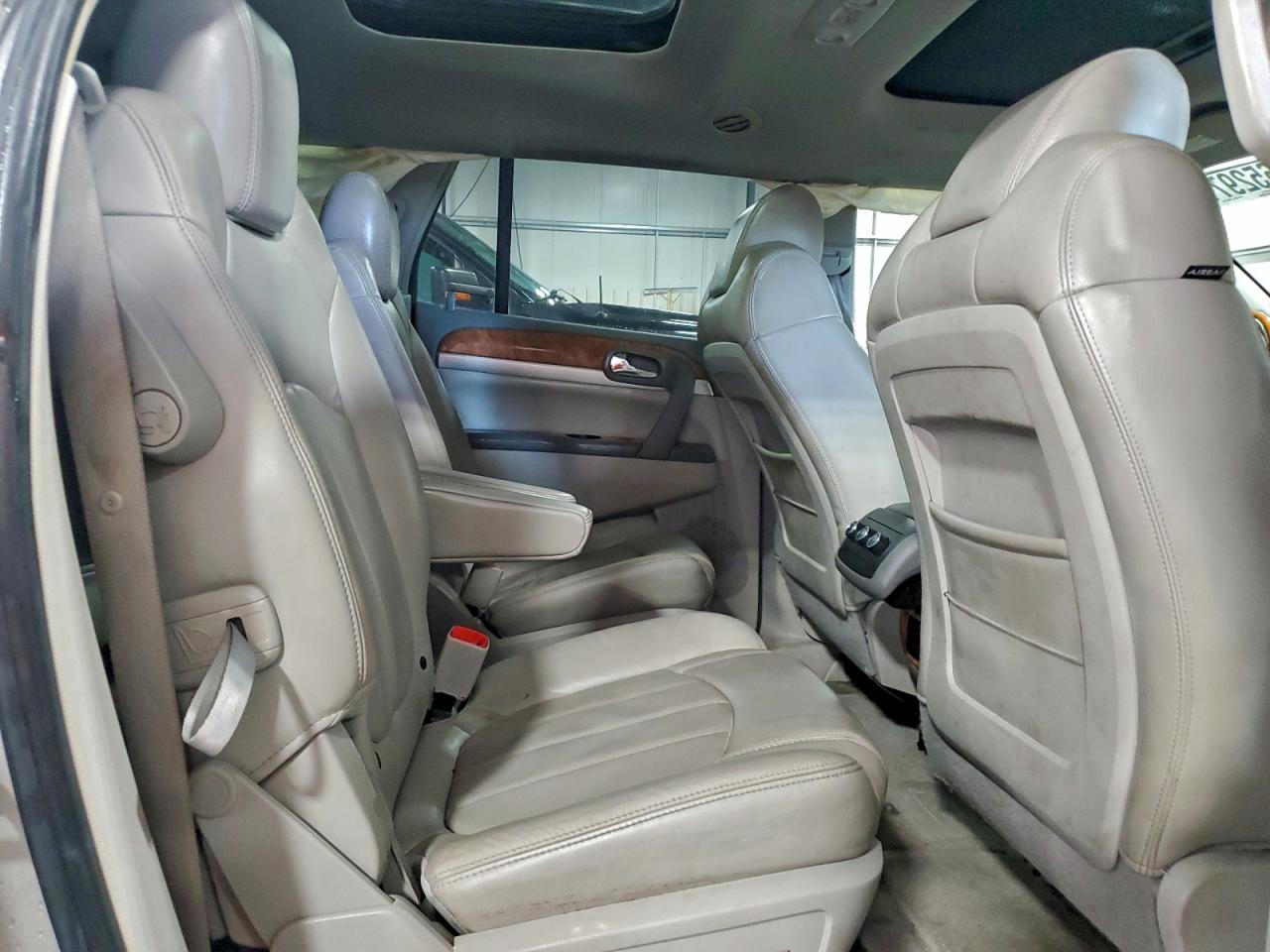 2008 BUICK ENCLAVE CXL photo 11