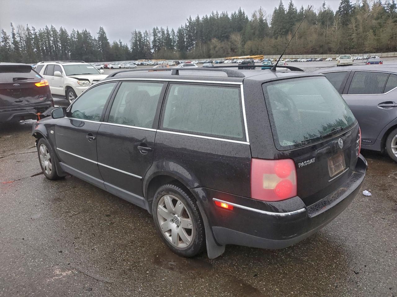 2003 VOLKSWAGEN PASSAT GLX 4MOTION photo 2