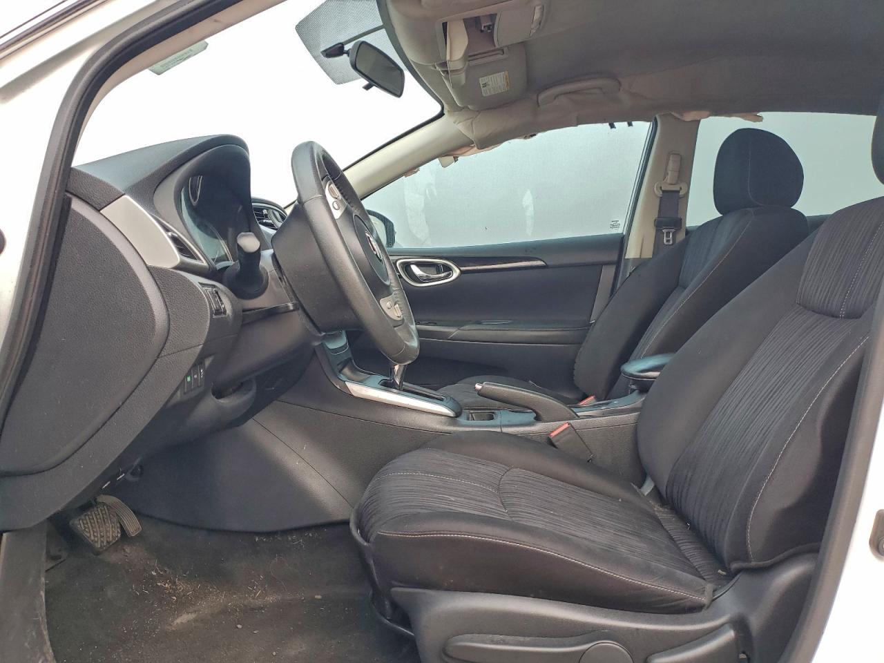2017 NISSAN SENTRA S photo 7