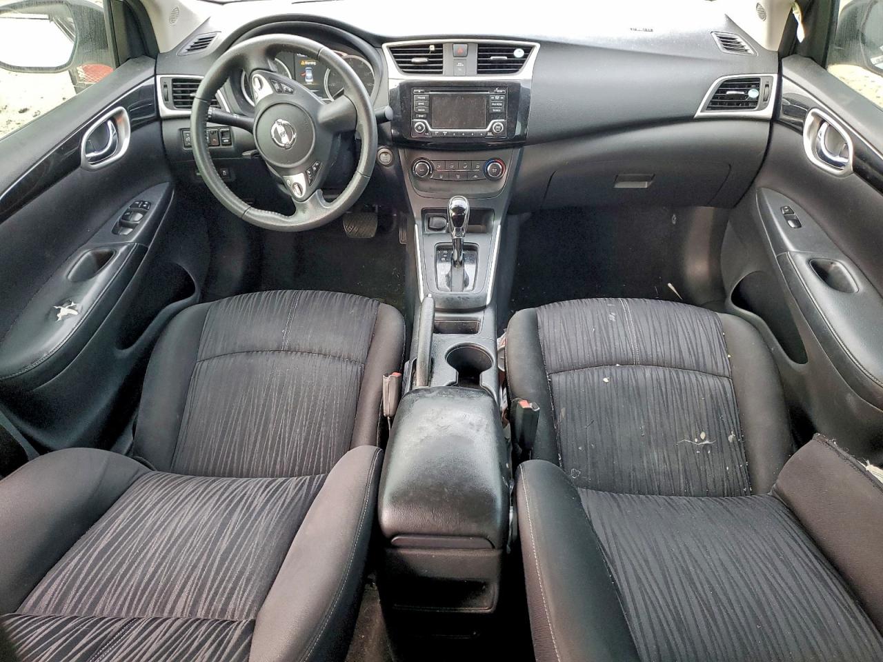 2017 NISSAN SENTRA S photo 8