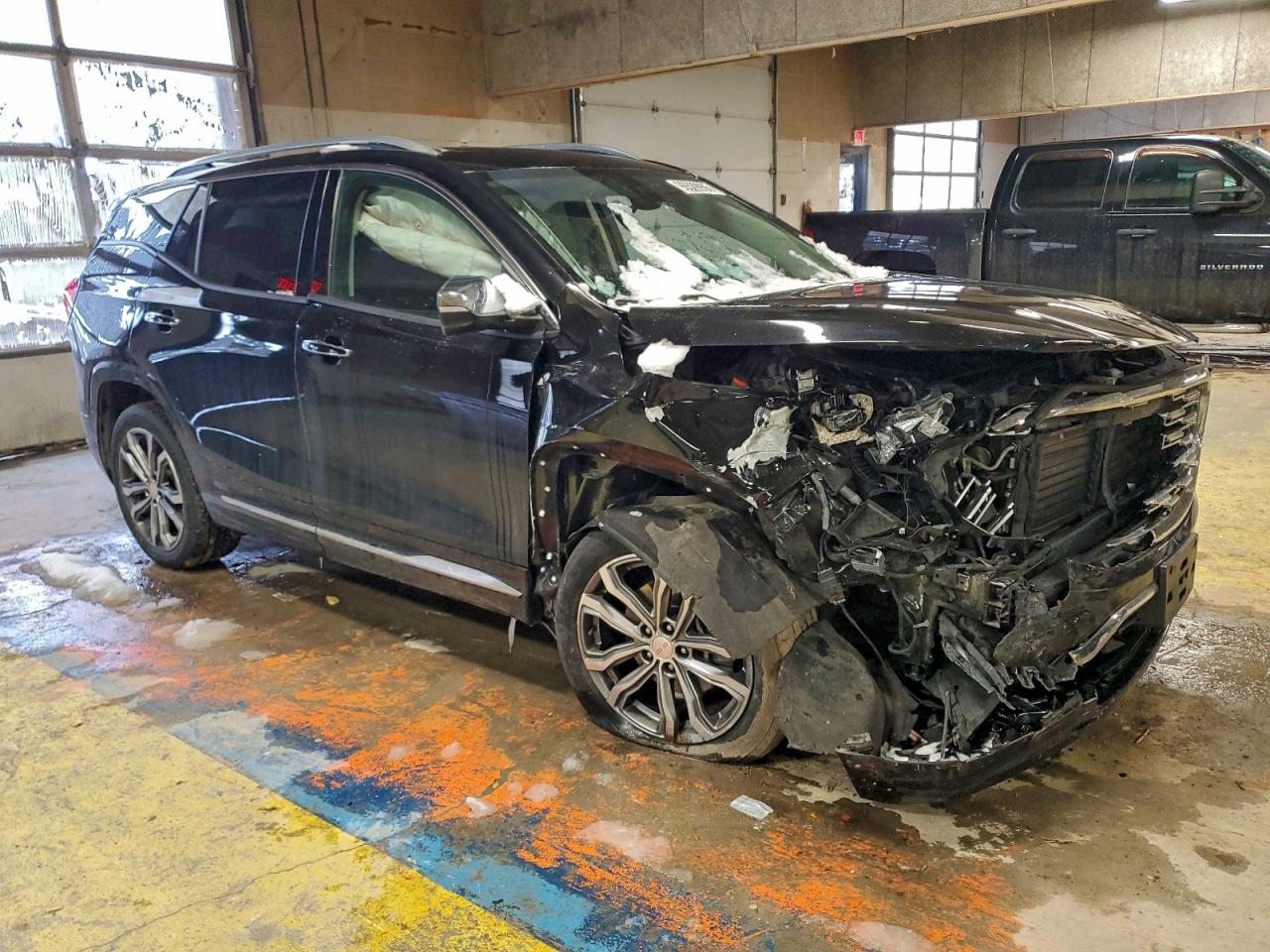 2018 GMC TERRAIN DENALI photo 4