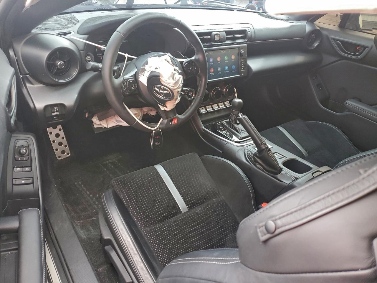 2023 TOYOTA GR 86 PREMIUM photo 8