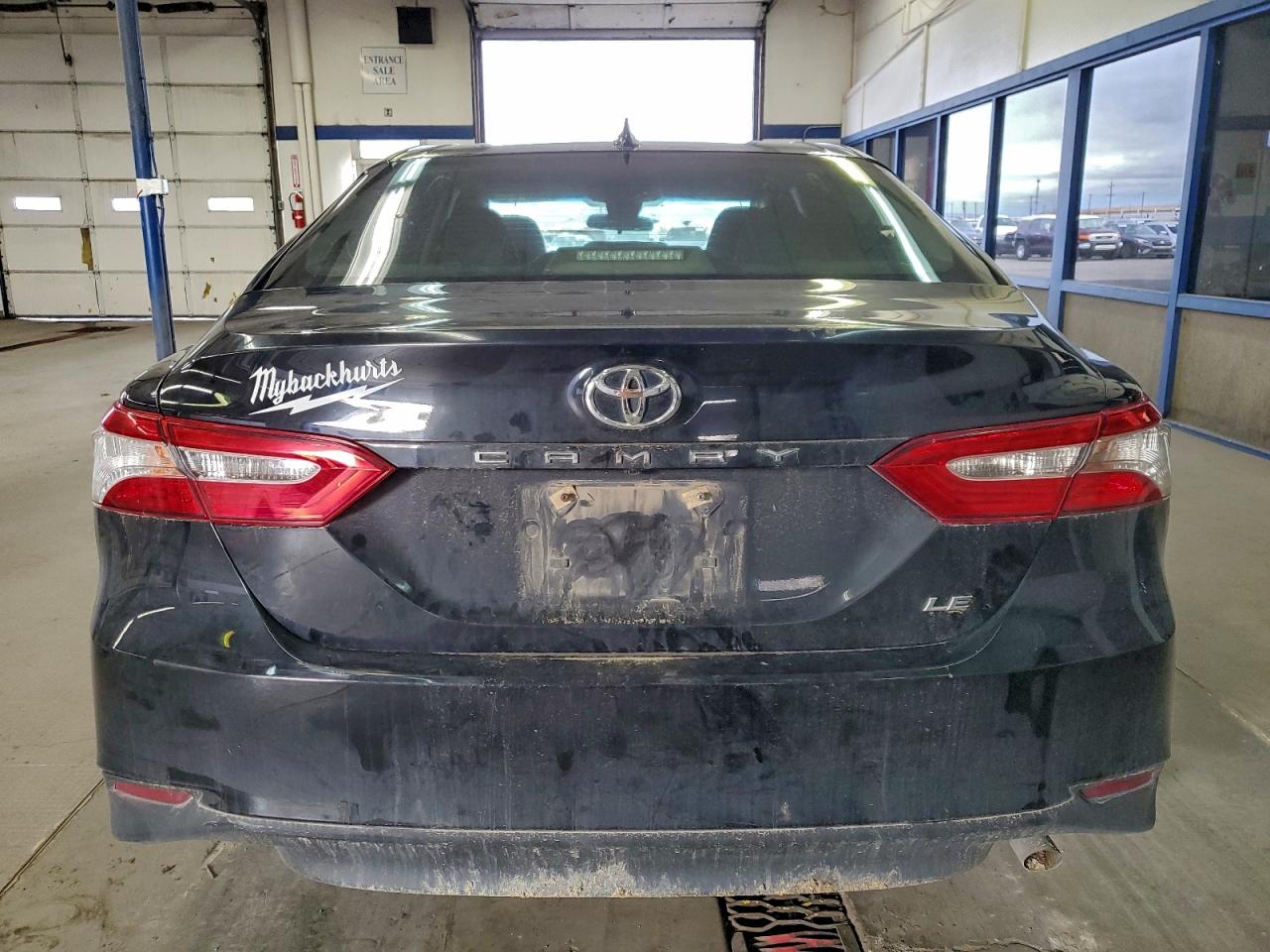 2019 TOYOTA CAMRY L photo 11
