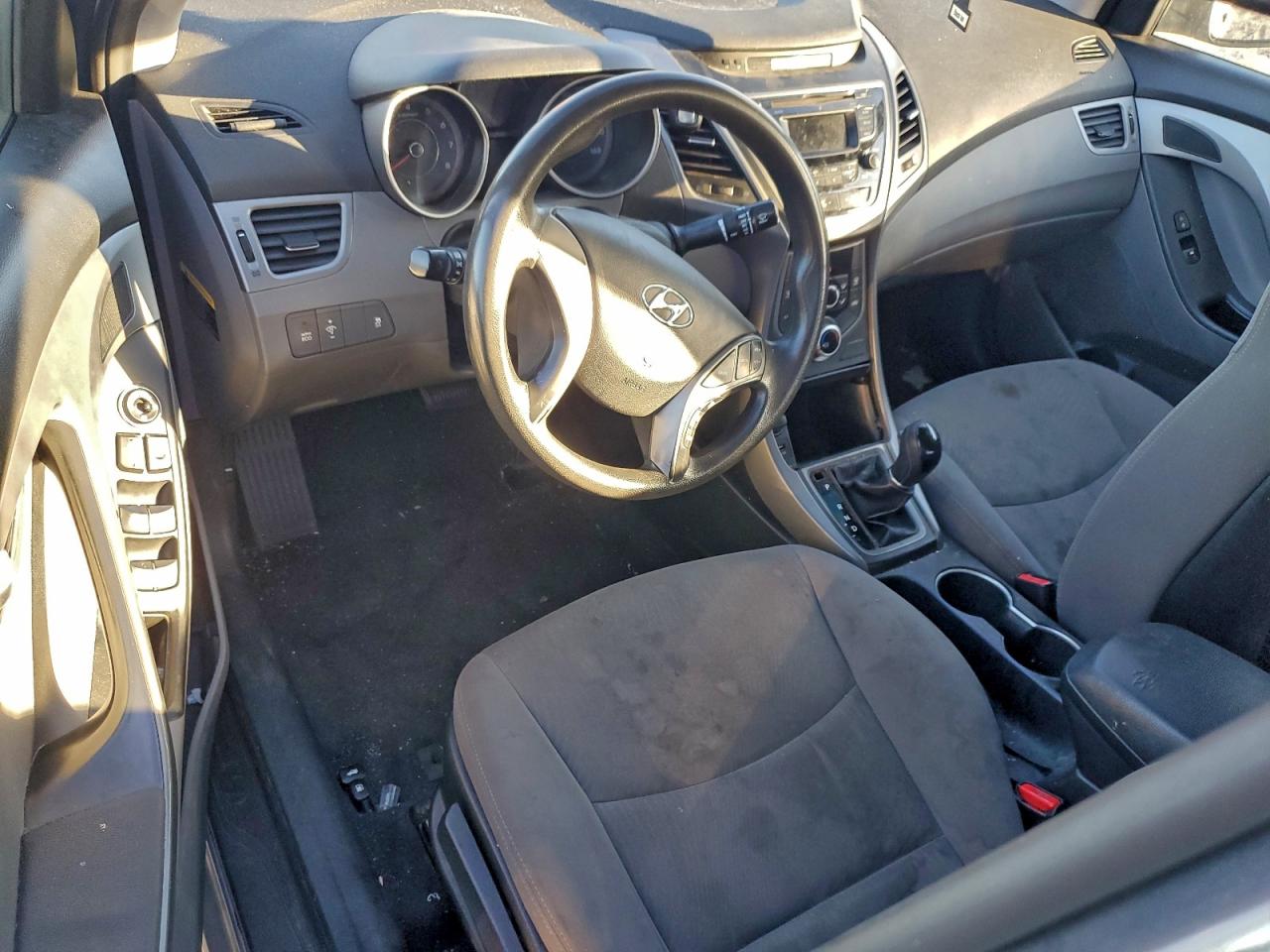 2015 HYUNDAI ELANTRA SE photo 15