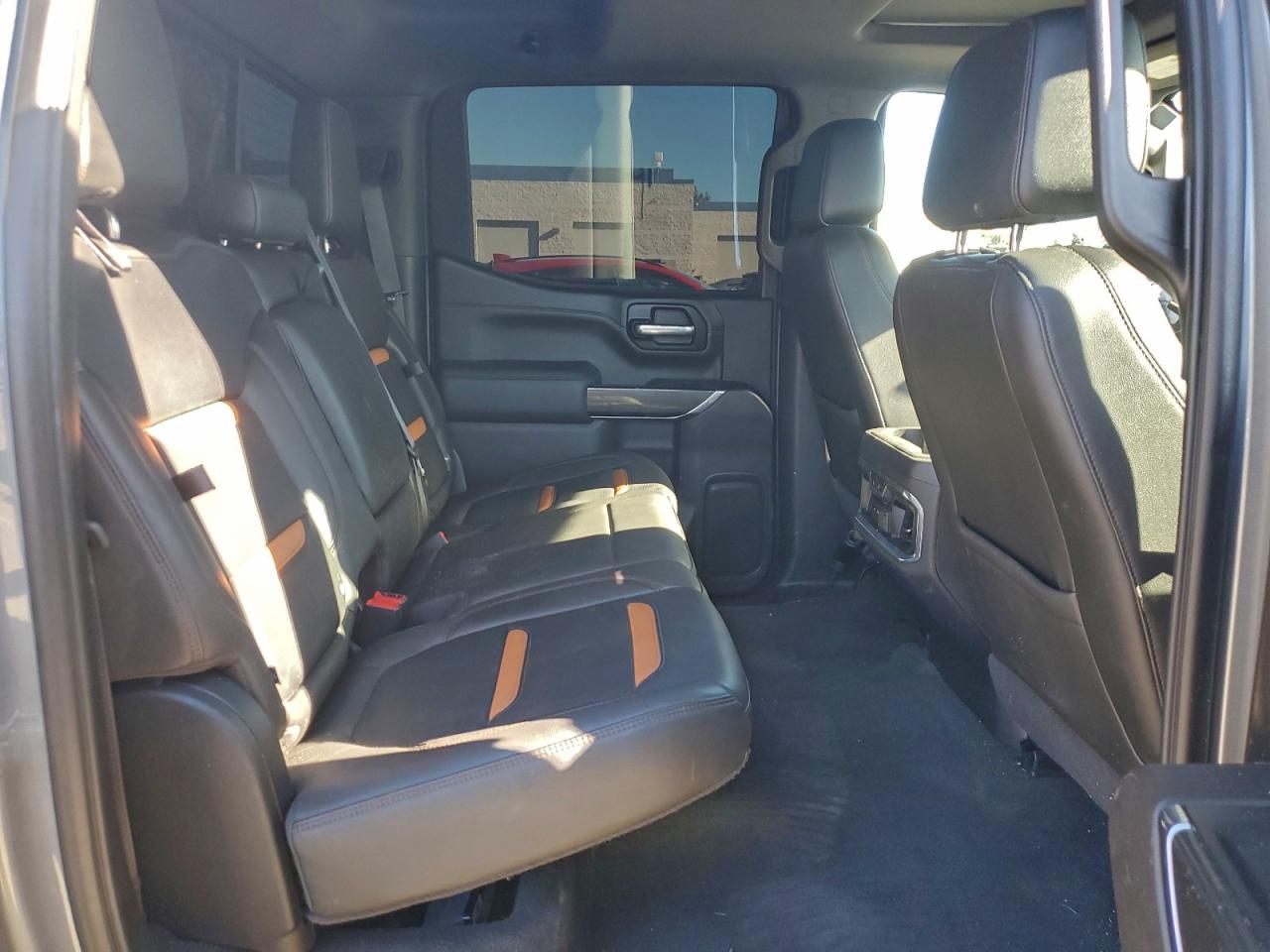 2021 GMC SIERRA K1500 AT4 photo 28