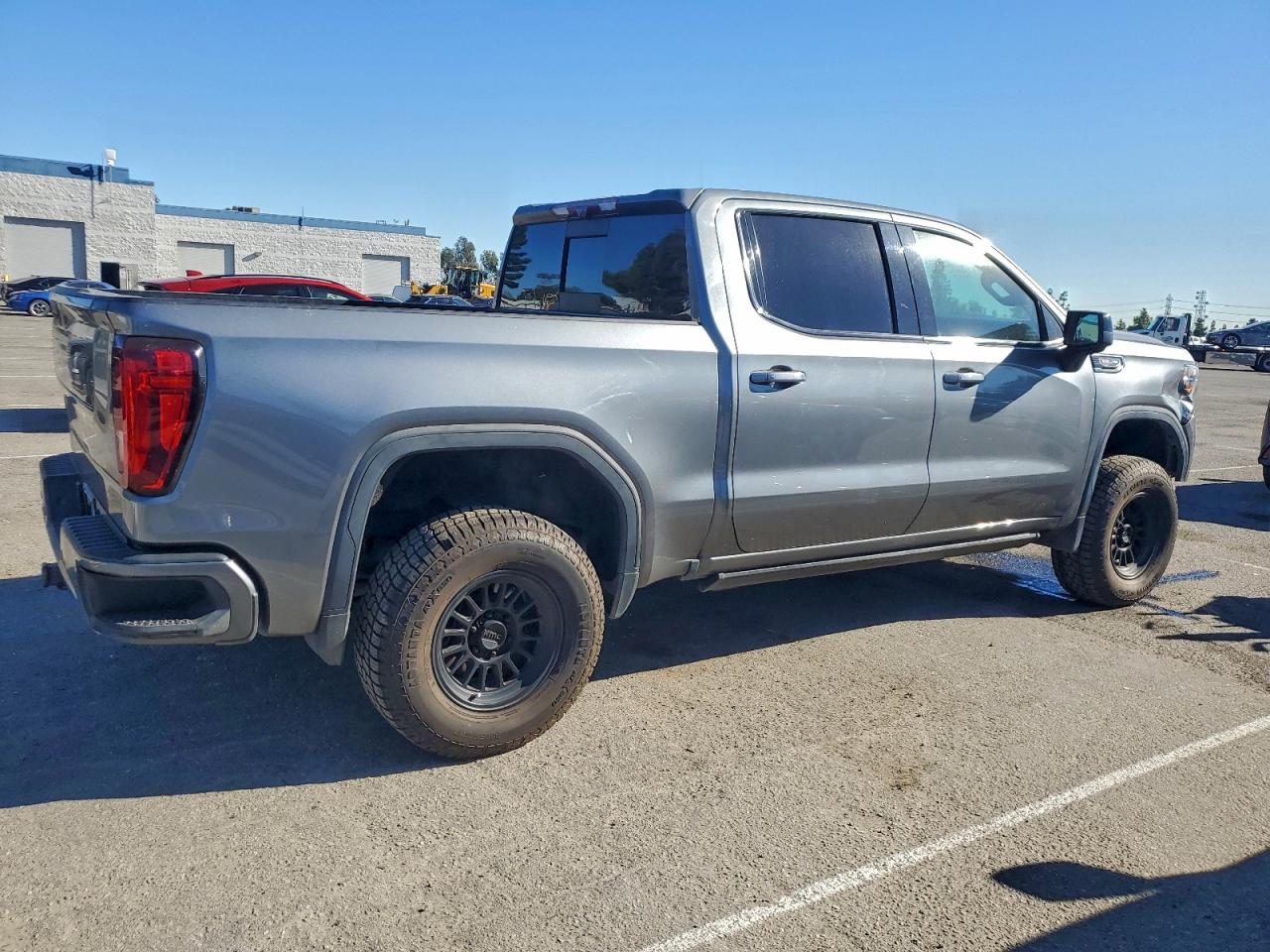2021 GMC SIERRA K1500 AT4 photo 7