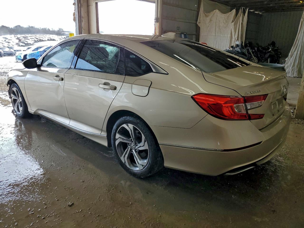 2018 HONDA ACCORD EX photo 4