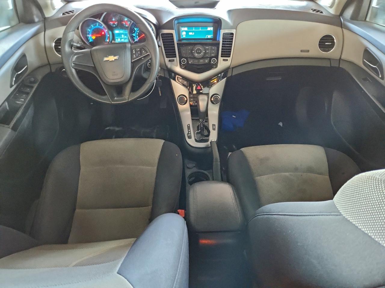 2013 CHEVROLET CRUZE LS photo 15