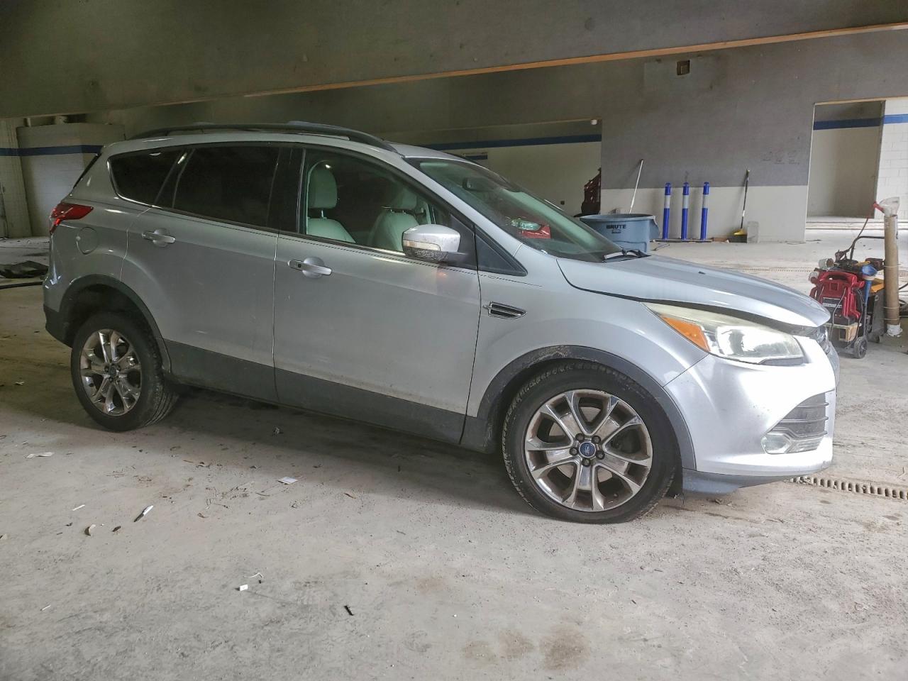 2013 FORD ESCAPE SEL photo 4