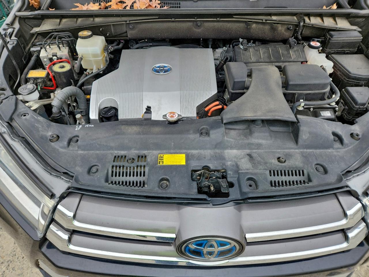 2019 TOYOTA HIGHLANDER HYBRID LIMITED photo 12