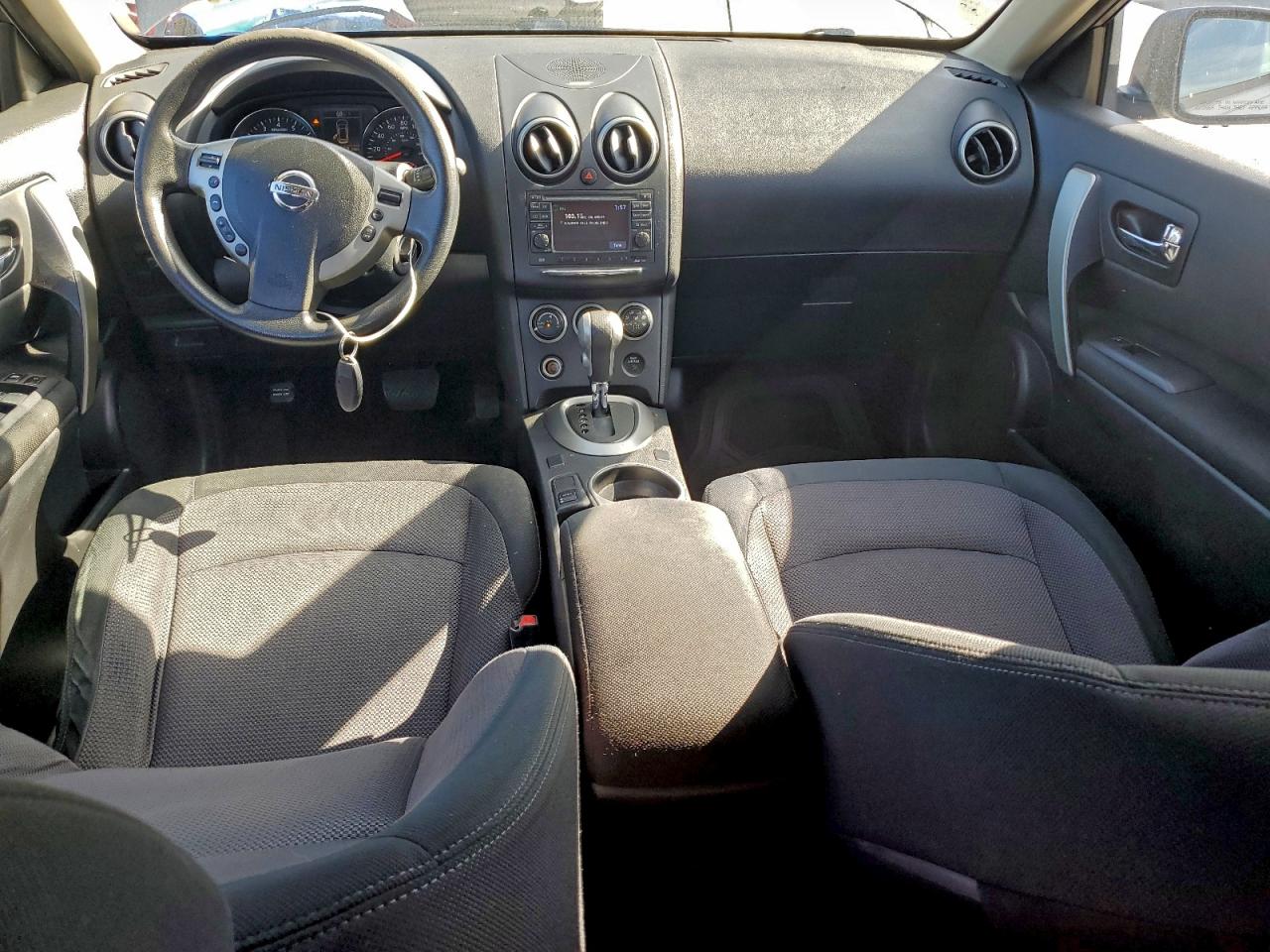 2013 NISSAN ROGUE S photo 8