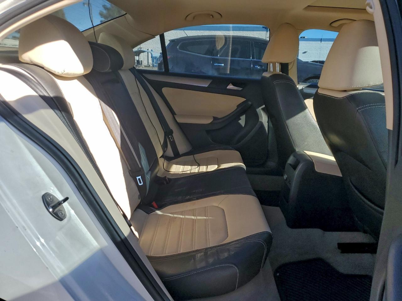 2012 VOLKSWAGEN JETTA SEL photo 10
