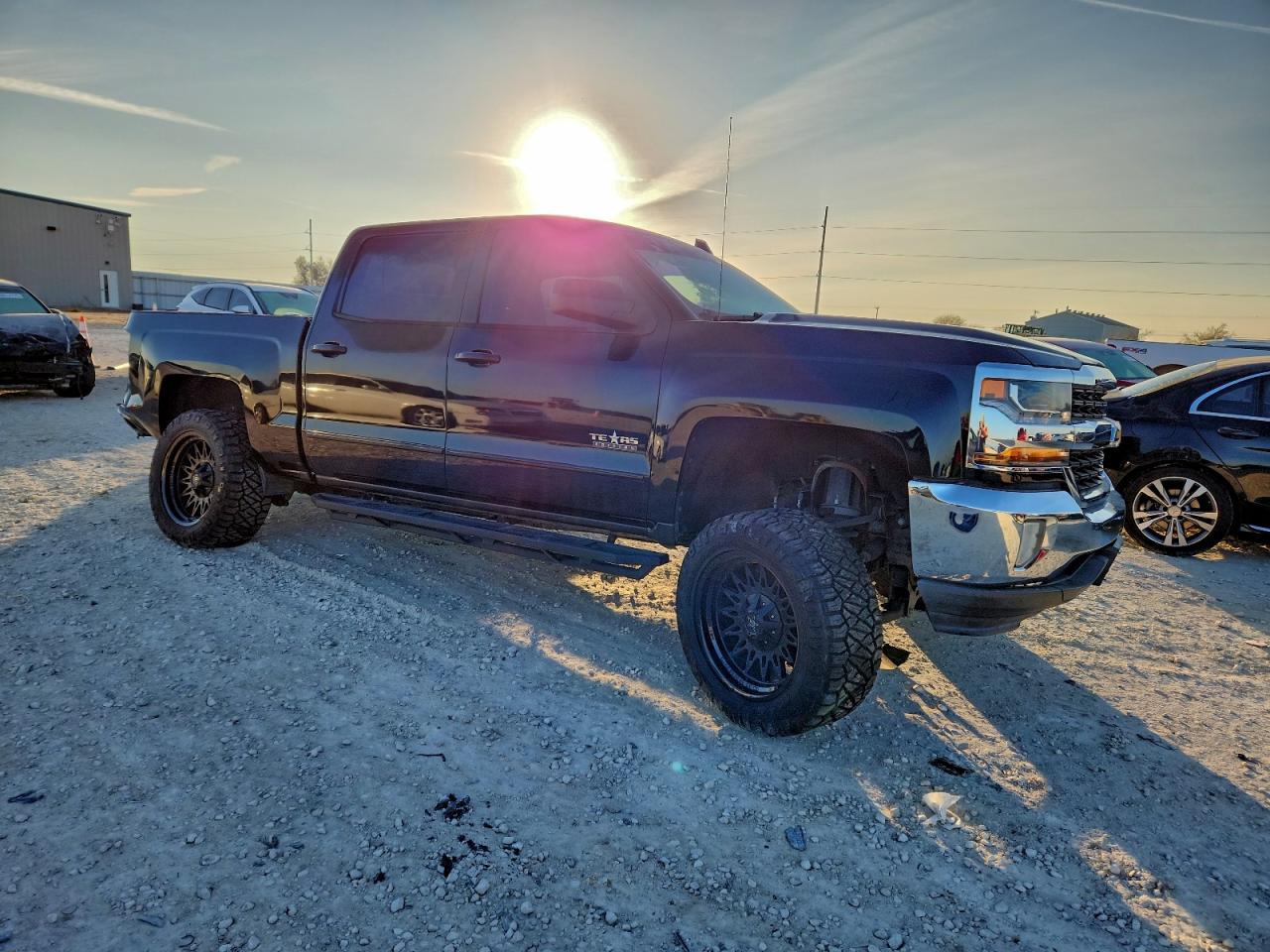 2016 CHEVROLET SILVERADO C1500 LT photo 10