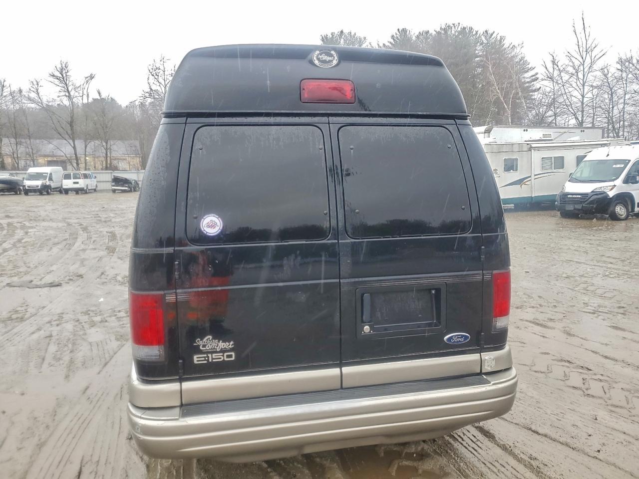 2004 FORD ECONOLINE E150 VAN photo 11