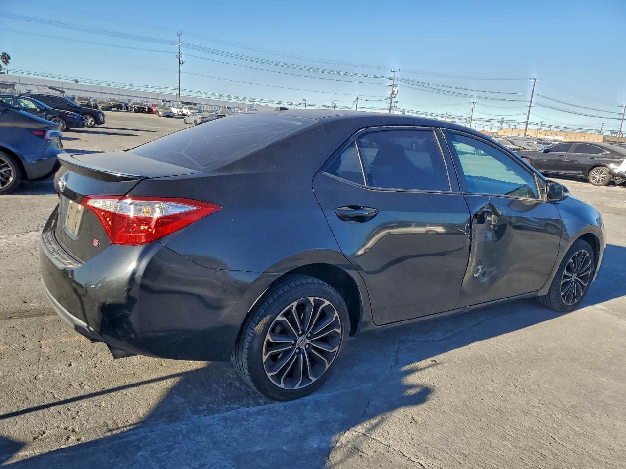 2014 TOYOTA COROLLA L photo 5