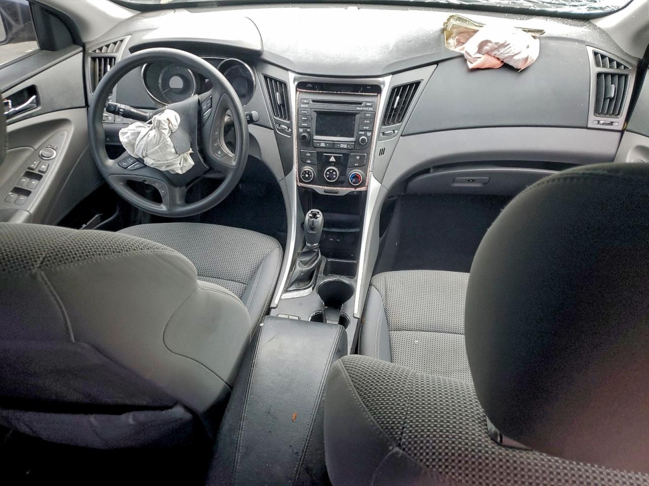 2014 HYUNDAI SONATA GLS photo 15