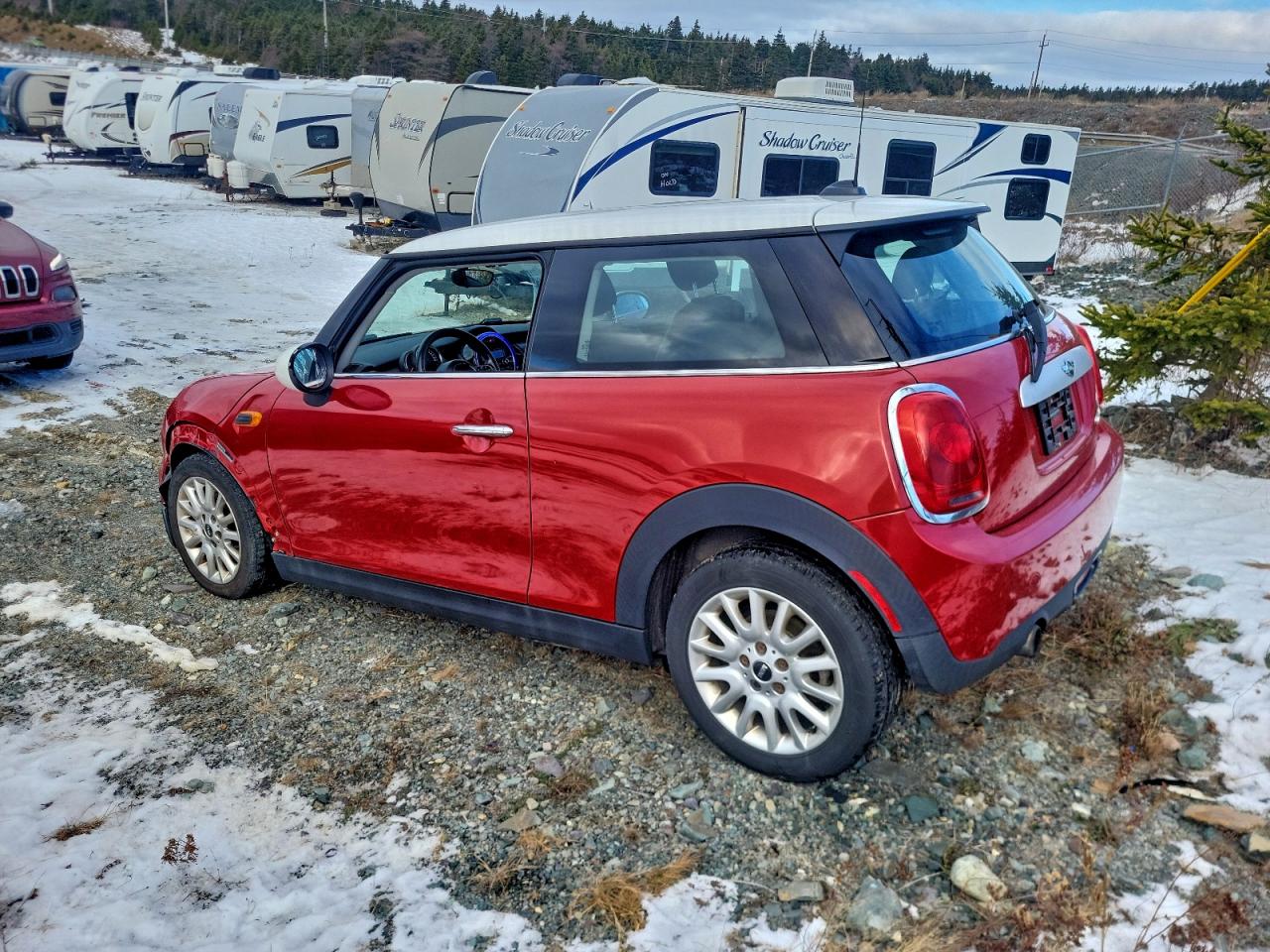 2014 MINI COOPER photo 3