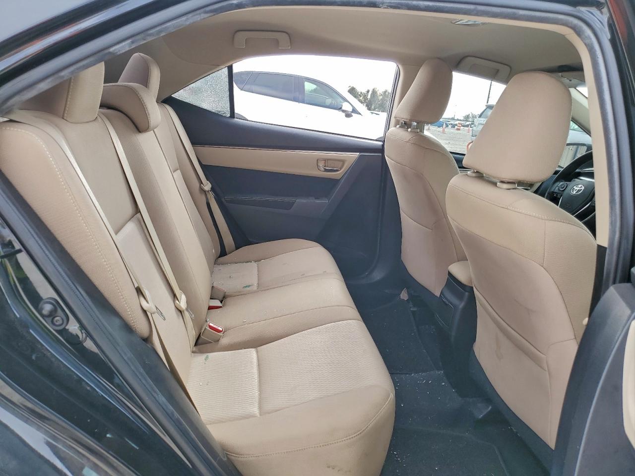 2014 TOYOTA COROLLA L photo 10