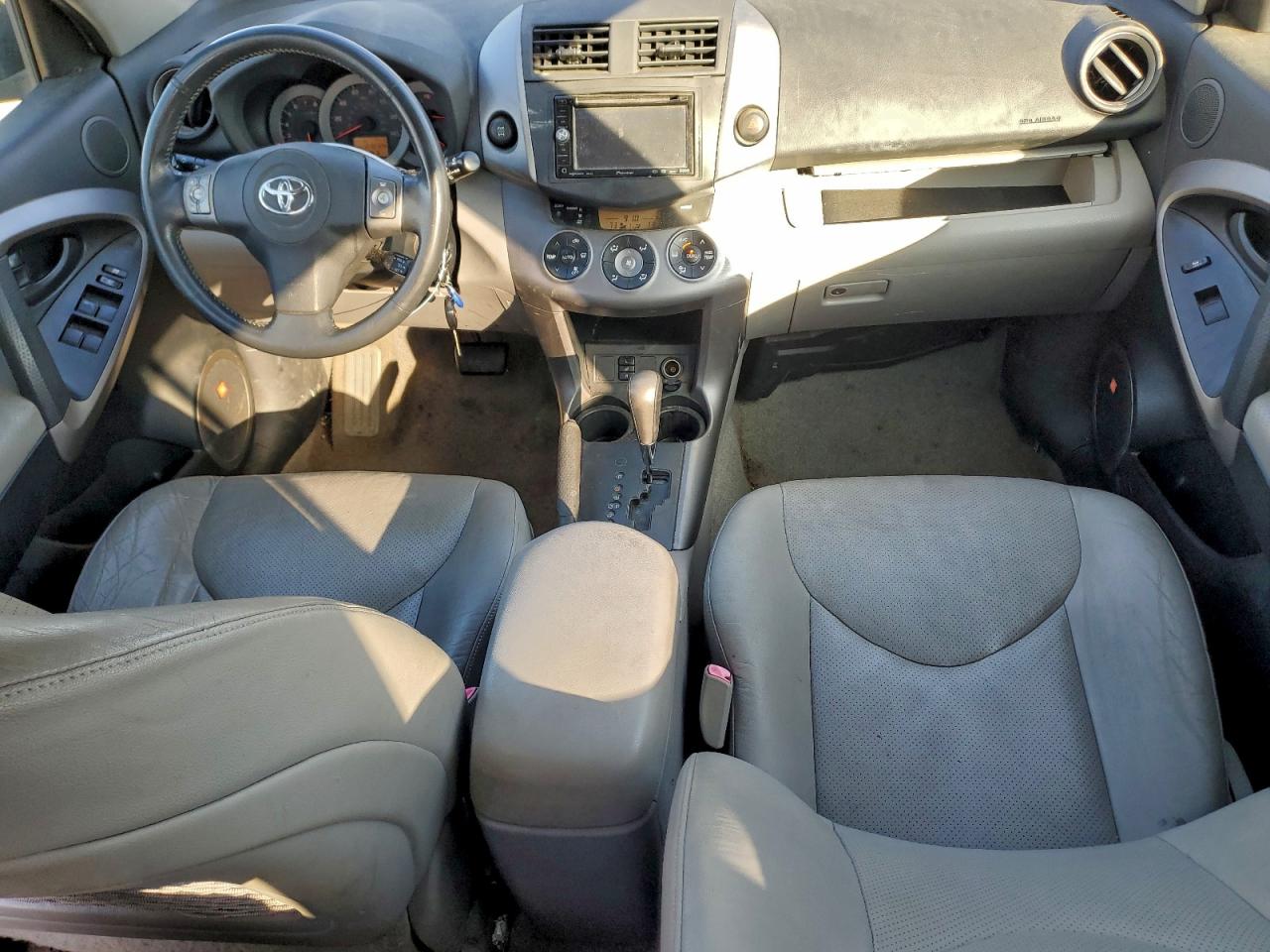 2007 TOYOTA RAV4 LIMITED photo 22
