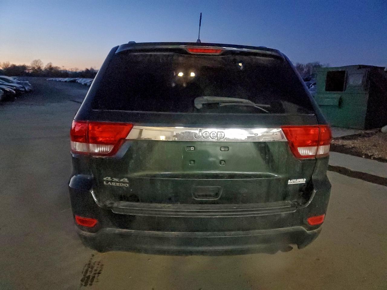 2011 JEEP GRAND CHEROKEE LAREDO photo 21