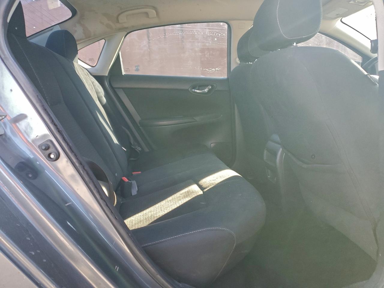 2016 NISSAN SENTRA S photo 19