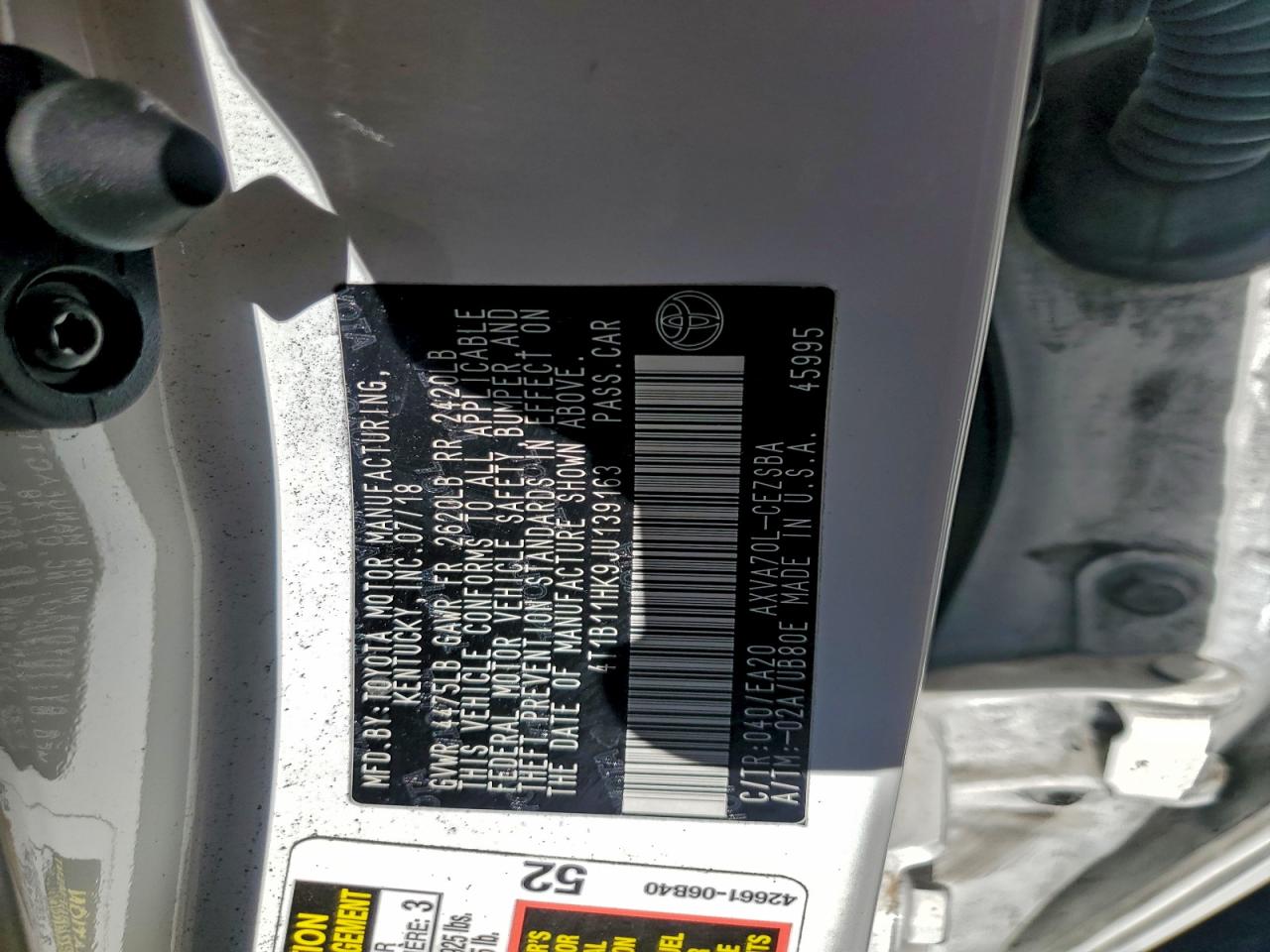 2018 TOYOTA CAMRY SE photo 23