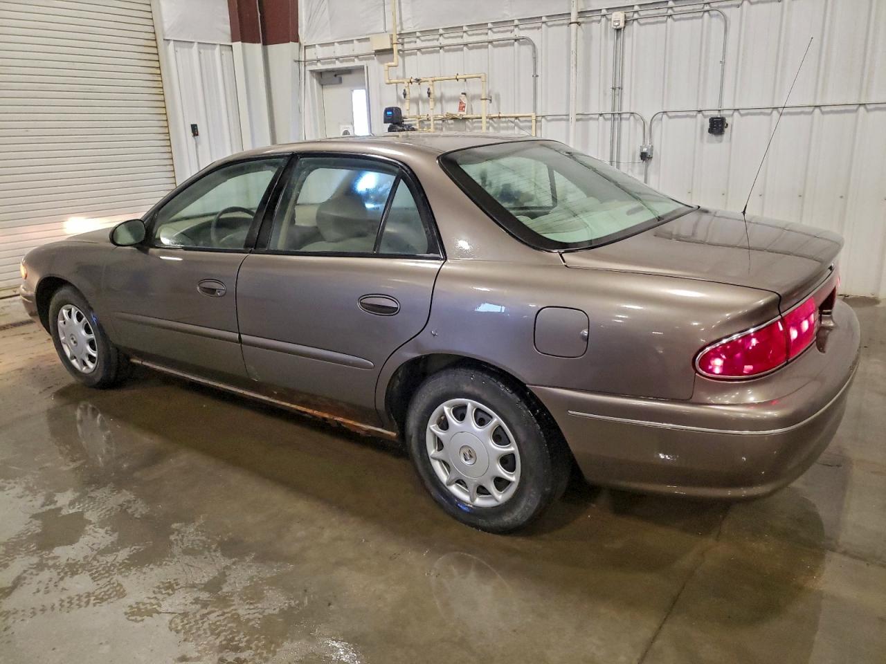 2003 BUICK CENTURY CUSTOM photo 3