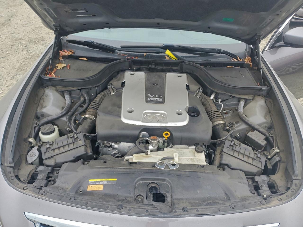 2013 INFINITI G37 BASE photo 11