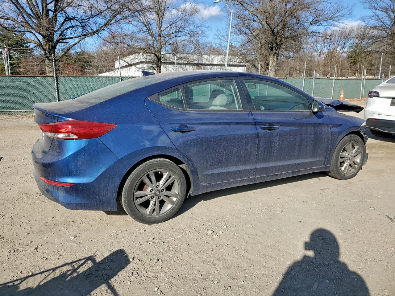 2017 HYUNDAI ELANTRA SE photo 5
