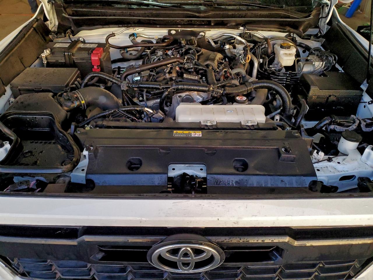 2025 TOYOTA TACOMA DOUBLE CAB photo 21