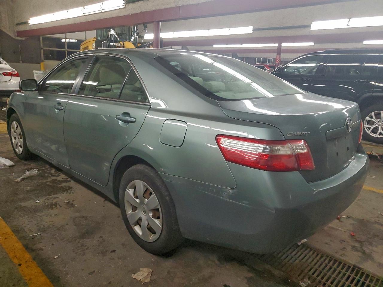 2007 TOYOTA CAMRY CE photo 4