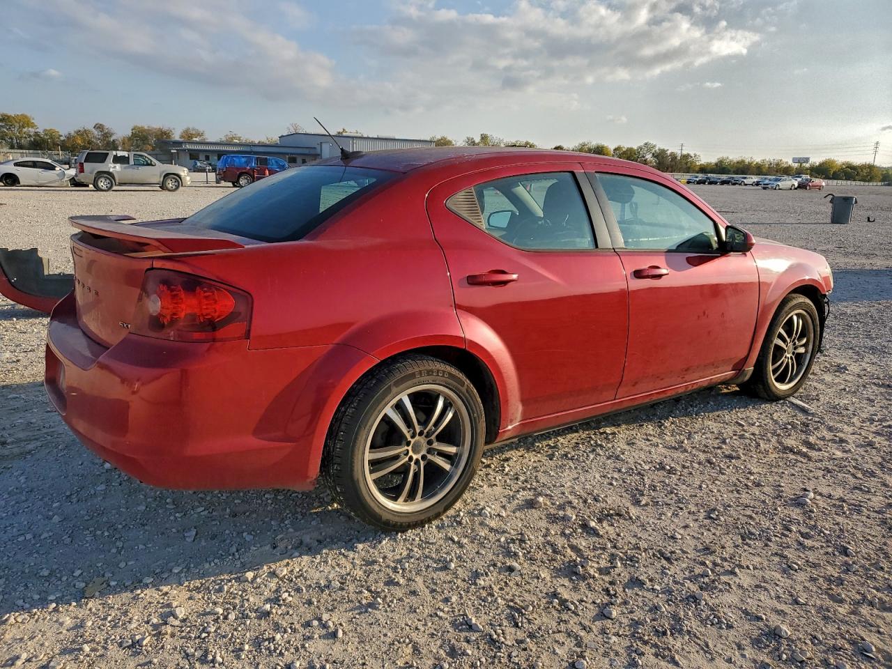 2013 DODGE AVENGER SXT photo 5